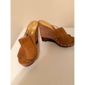 Michael Kors Wood Wedge Suede Tan Shoes 7 AA120